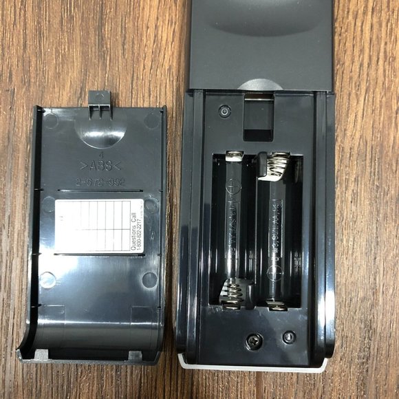 Sony Universal Commander Remote RM-V210 TV VCR Cable DVD Tested Working EUC - Picture 5 of 5